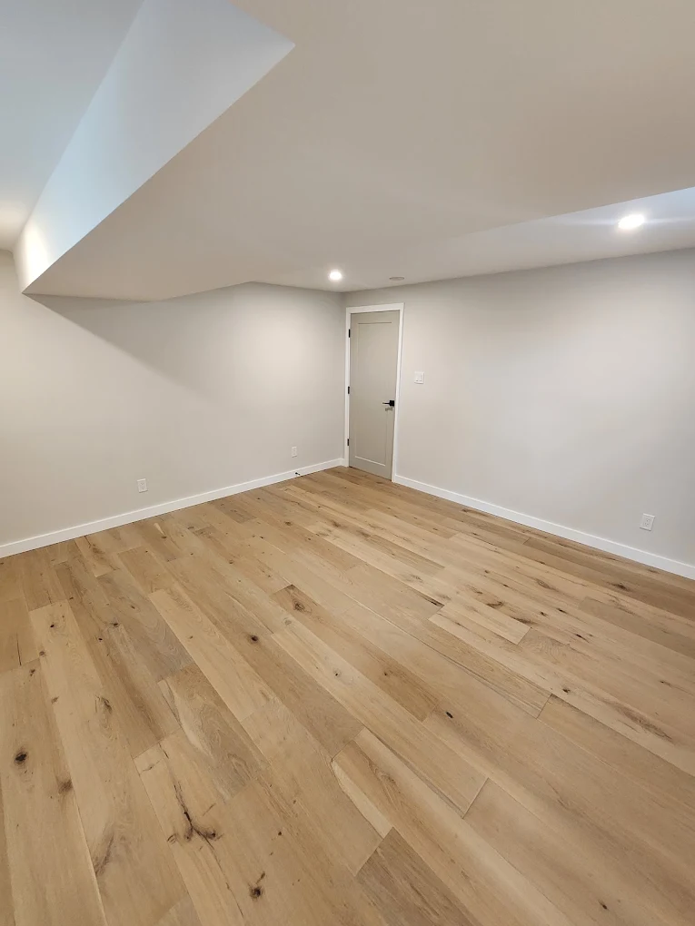 Fresh Interior & New Flooring